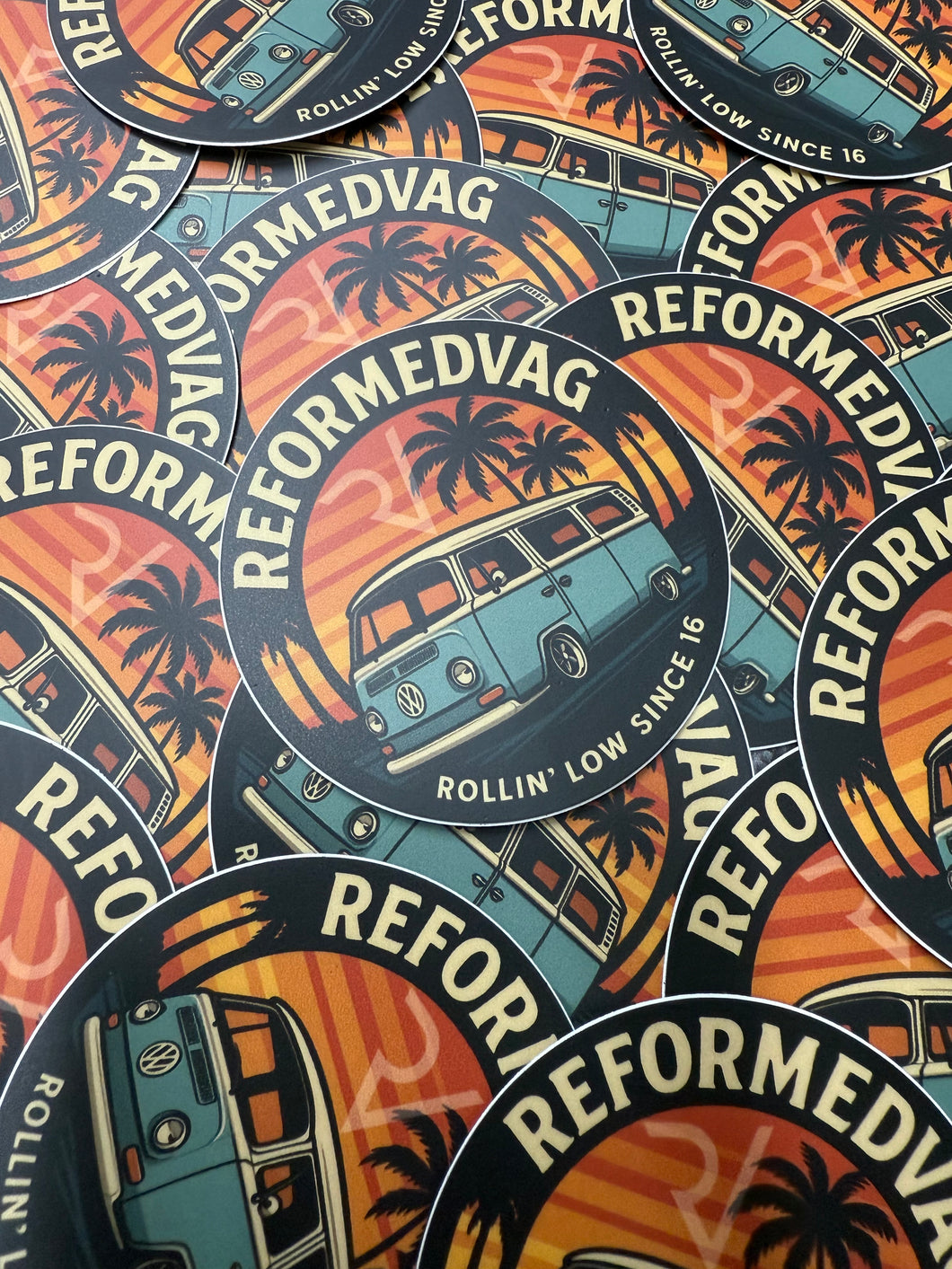 ROLLIN LOW SINCE 16 ROUND SLAP STICKER